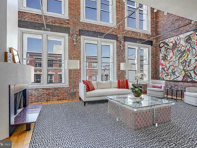 33 N 3rd St APT 4A
