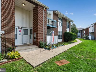 275 Green St APT 4M1