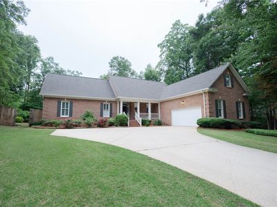 162 Asheton Ln