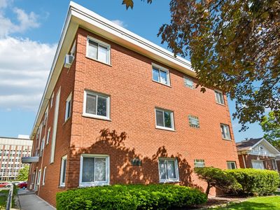 424 Elgin Ave APT 4