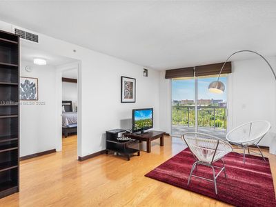 816 NW 11th St APT 1101