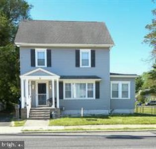 22 W Academy St