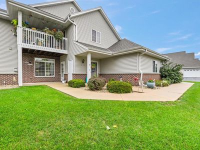 W197N17128 Stonewall DRIVE