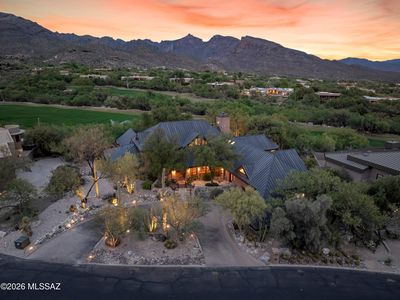 6200 N Desert Moon Loop