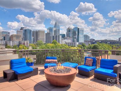 718 W Trade St Unit 605
