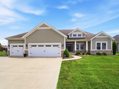 980 Greenmantle Dr
