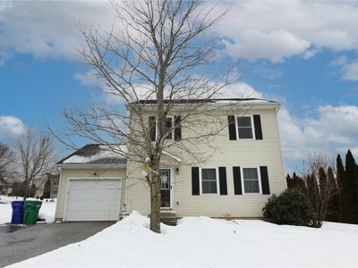 27 Hunting Ridge Lane