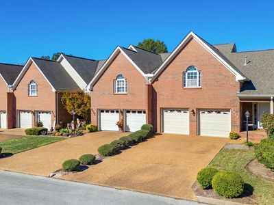 2423 Queens Lace Trl