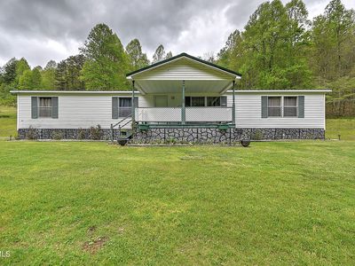 903 Flatwoods Rd