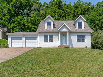 1148 Valley Dr