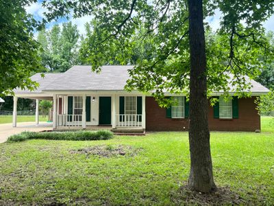 119 Railroad Dr