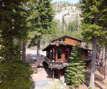 1557 Alpine Meadows Rd
