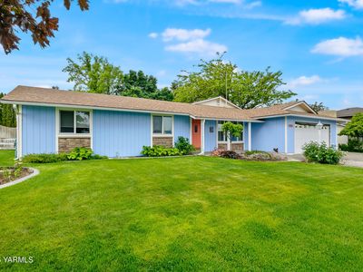 11806 Bristol Ct