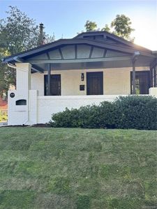 1049 Garfield Street