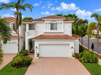 11423 NW 69th Ter