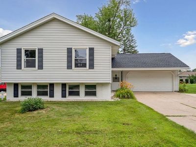 Property at 4702 Twin Pine Dr NE, Cedar Rapids, IA