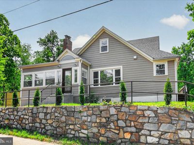 4448 W Braddock Rd