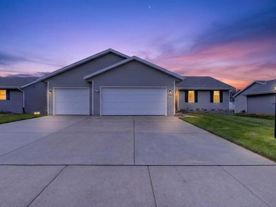 2524 S Ter