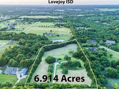 320A Estelle Ln
