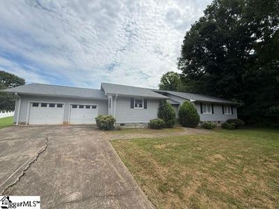 48 N Windward Ct