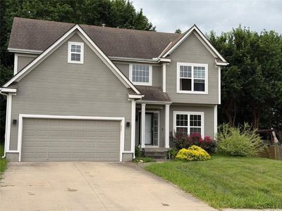 421 SW Stacey Dr