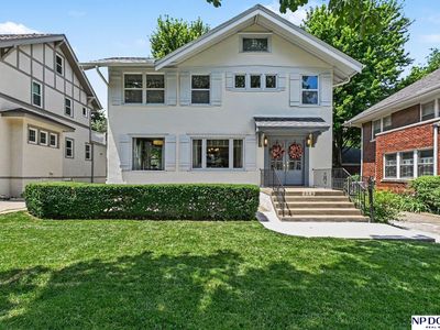 314 S 52nd St