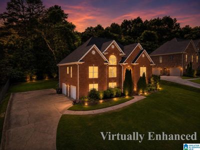 1042 Meadows Ln