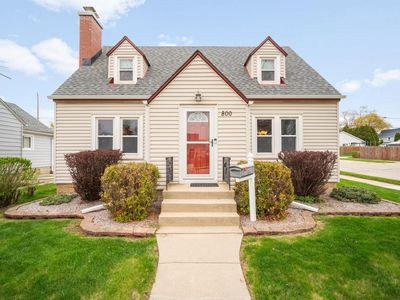 800 Menomonee AVENUE