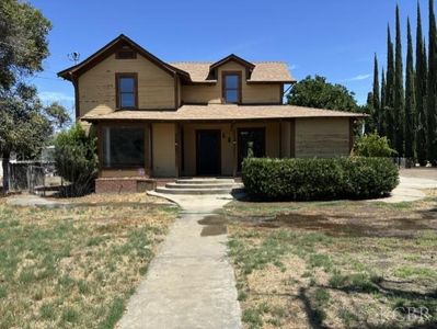 684 Oleander Ave