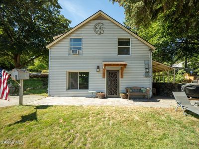 915 E Boyd Ave