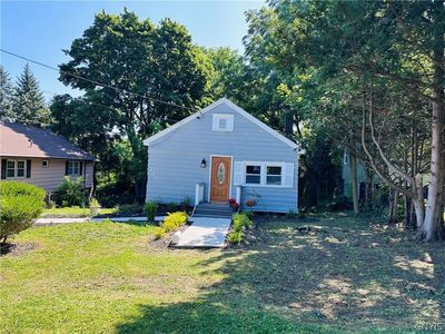 226 Mackay Ave