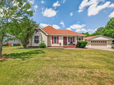3223 Westbrook Dr