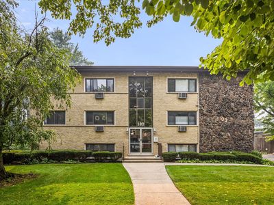 109 S Elmwood Ave APT 2