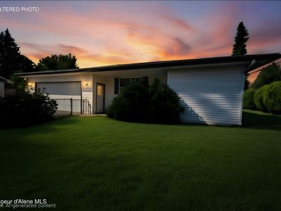 2341 N Honeysuckle Dr