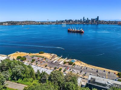 1301 Harbor Avenue SW UNIT 108