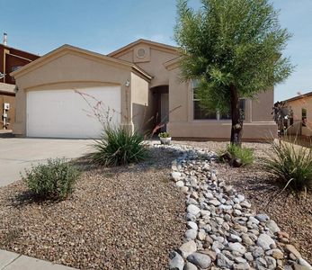 6236 Nueva Espana Rd NW