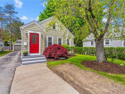 158 Gentian Ave