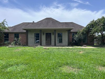 107 Clayton Ln