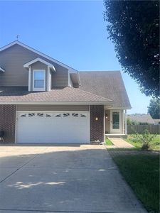 Property at 513 Cape Cod Ct, Smithville, MO