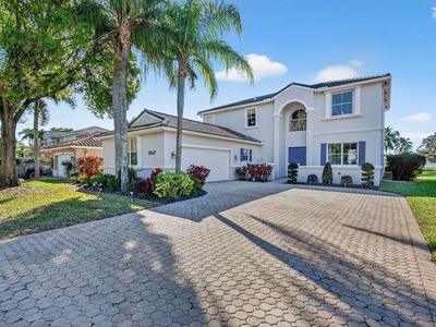 5947 Bay Hill Circle