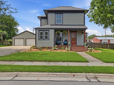 211 N Main Ave