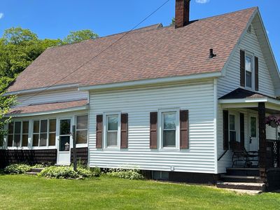 4 Trudeau Rd
