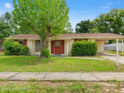 9658 Bayside Ct