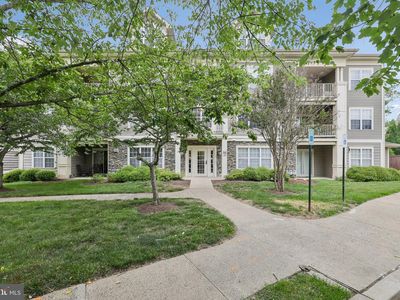 8815 Stone Ridge Cir APT 101
