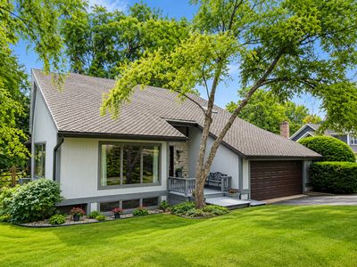 Property at 5N961 Ravine Dr, St Charles, IL