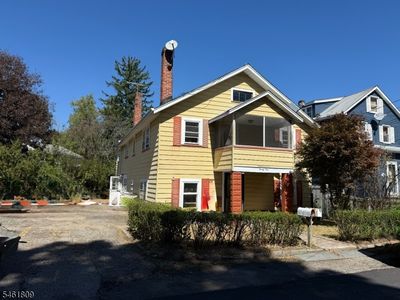 15 Brook St