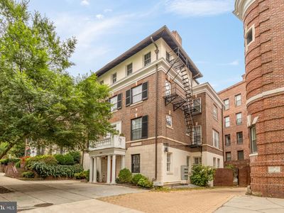 1929 19th St NW #1