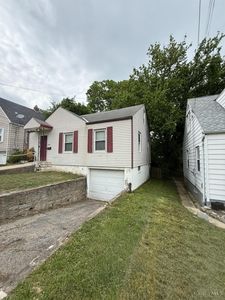 1866 Ashbrook Dr