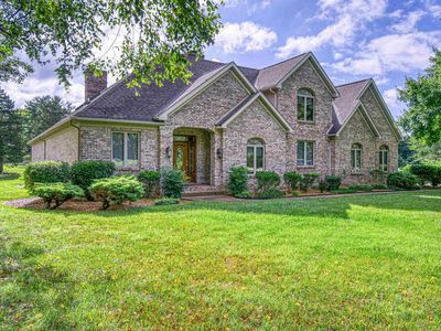 549 W Mount Pleasant Rd