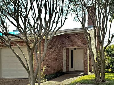 363 Windermere Blvd